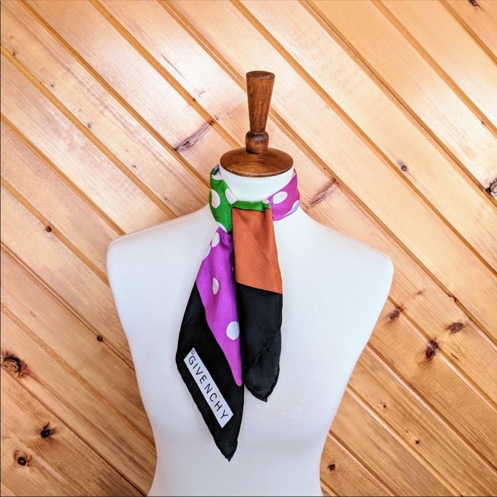 FLASH SALE! GIVENCHY Colorful Vintage Square Scarf